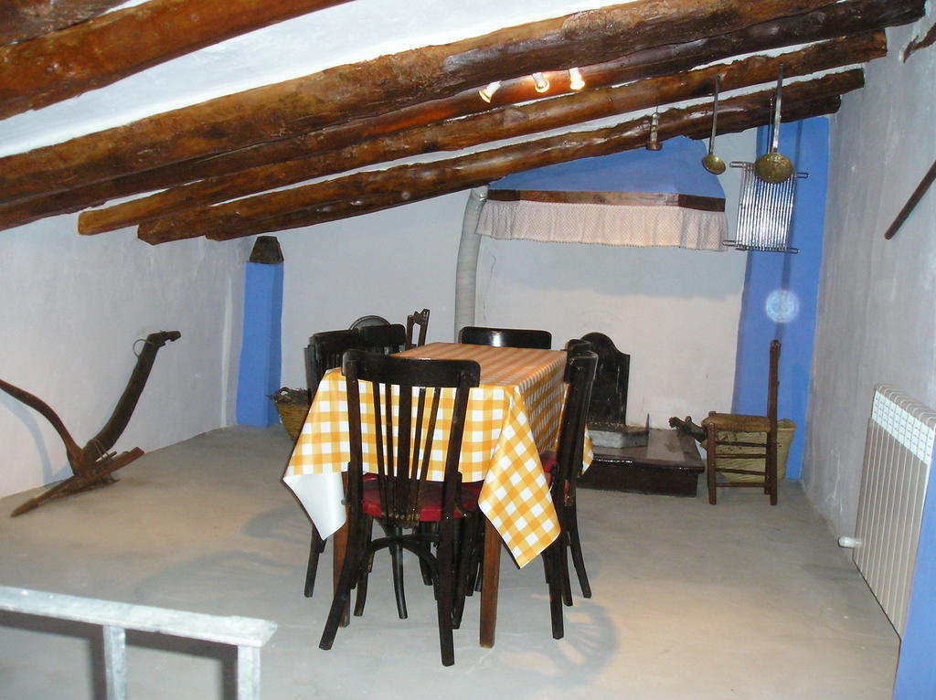 Casa Rural Ruta Del Agua 4 Hab Al Lado Monasterio De Piedra Munébrega Δωμάτιο φωτογραφία